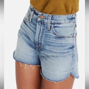 Madewell The Perfect Jean Short Women’s 30 Tulip Hem Denim High Rise Cut Off B4